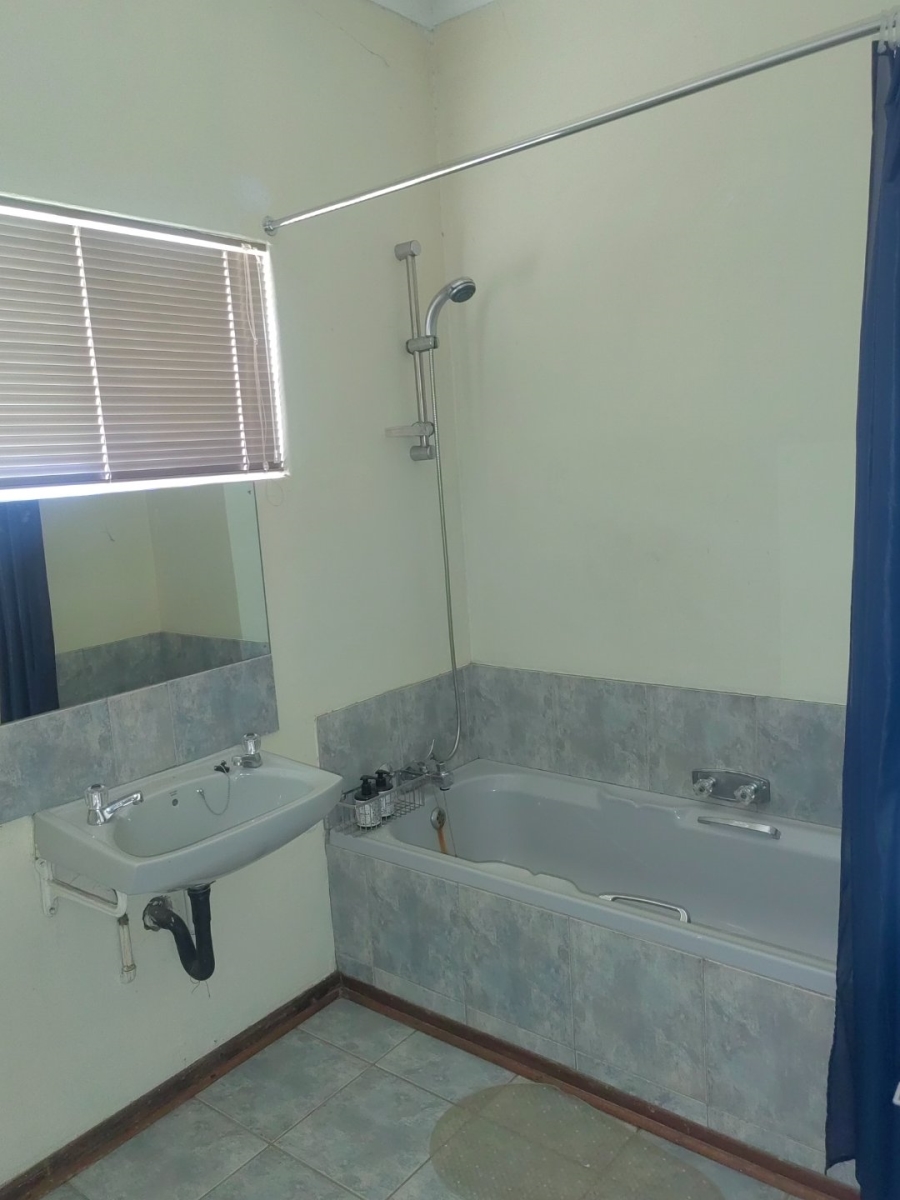  Bedroom Property for Sale in Monument Heights Northern Cape